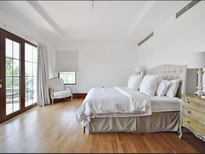 Jumeirah Gulf Estate, image 2